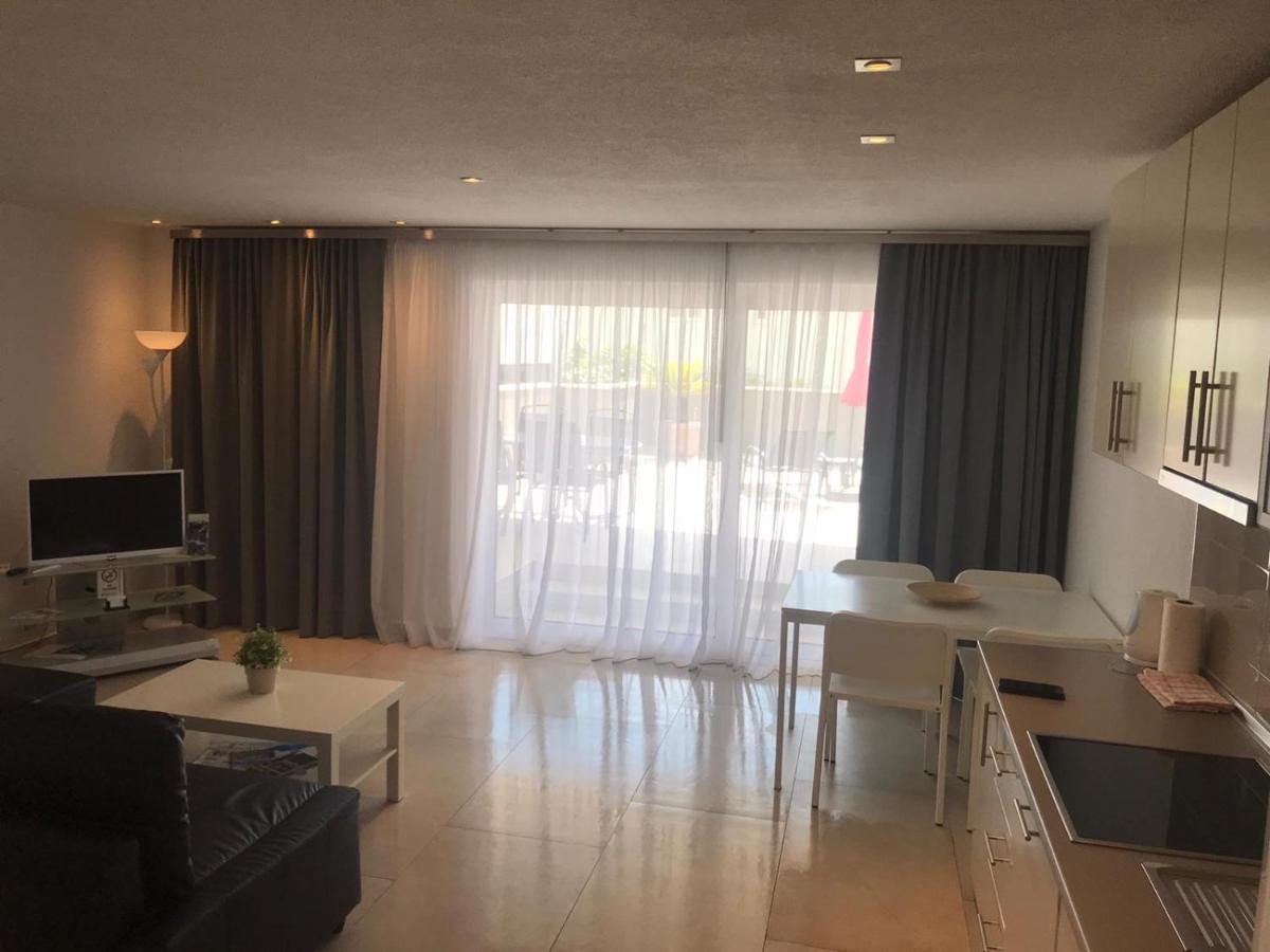 Villa Melassy Makarska Bagian luar foto