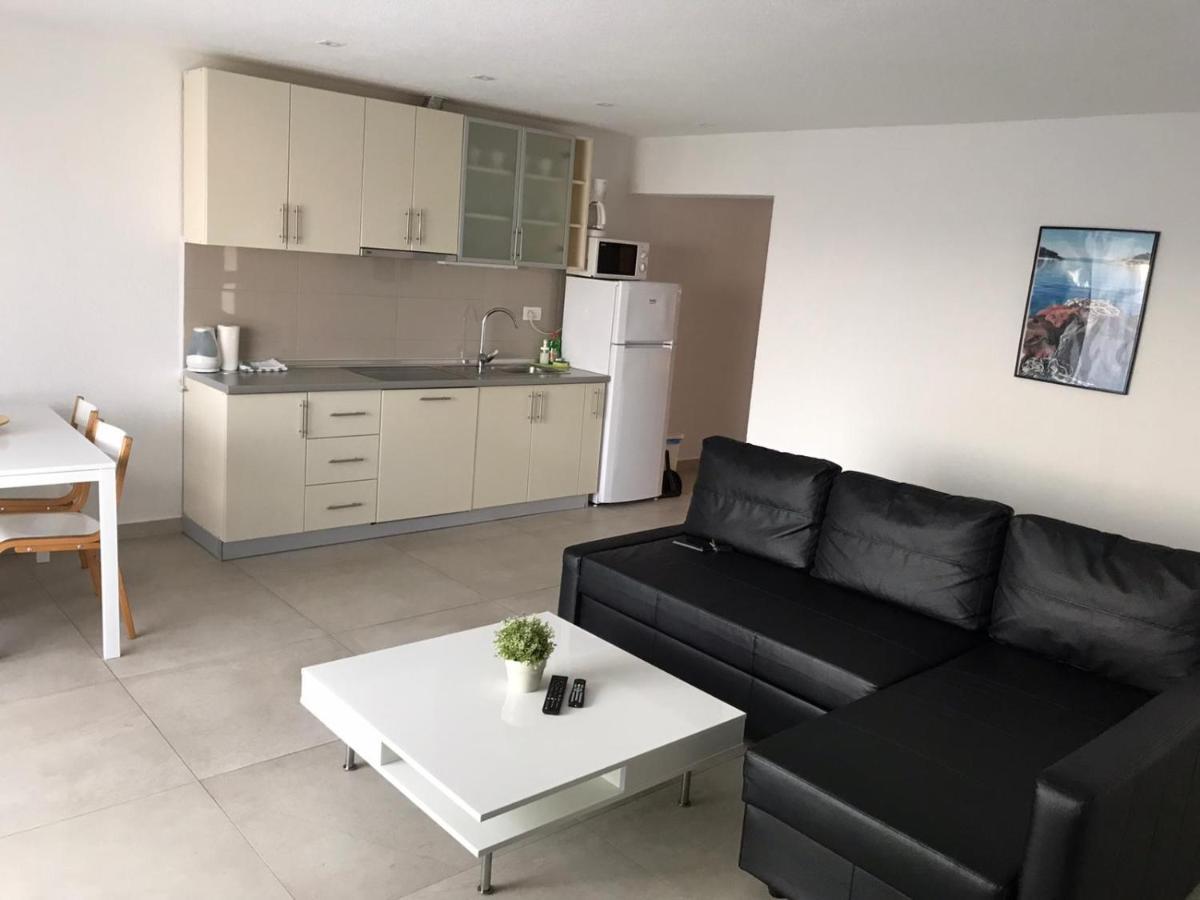 Villa Melassy Makarska Bagian luar foto